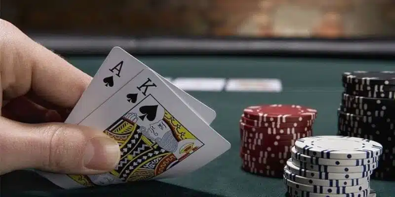 Nội dung xoay quanh về game Poker 